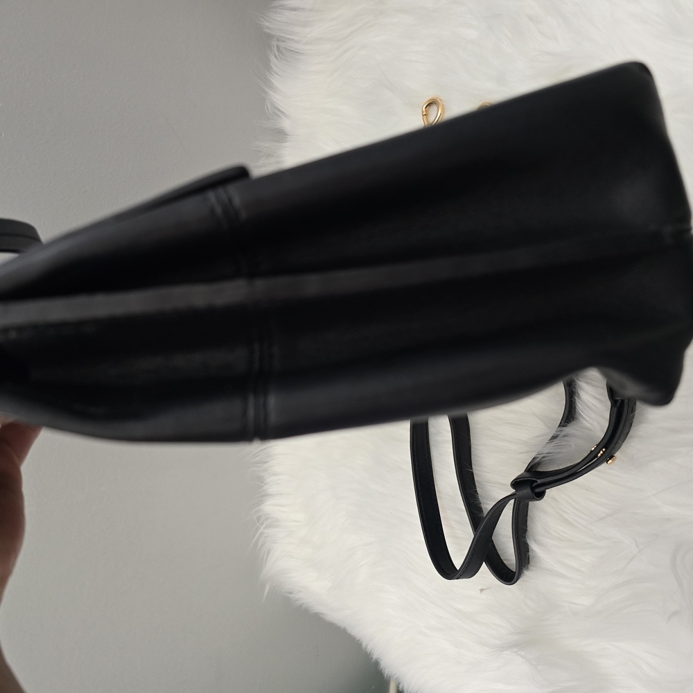 Tory Burch Black Leather Bag - Picture 6 of 11